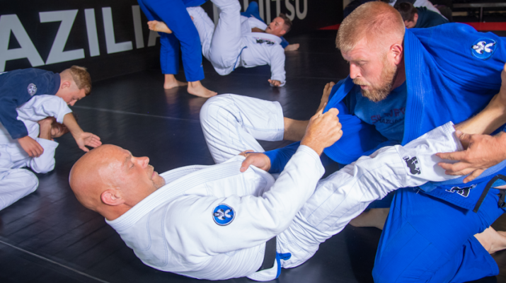 Jiu-Jitsu class for teens and adults